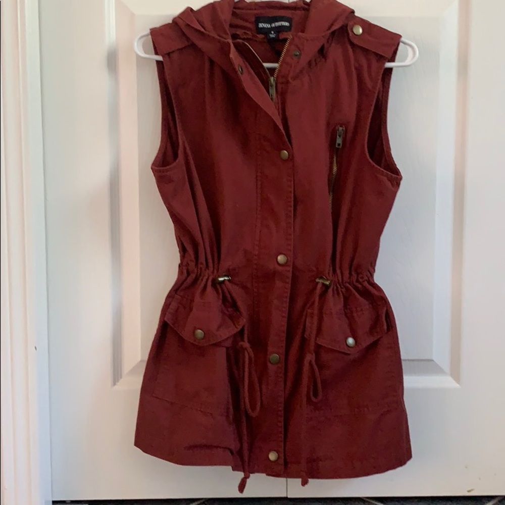 Rust Vest